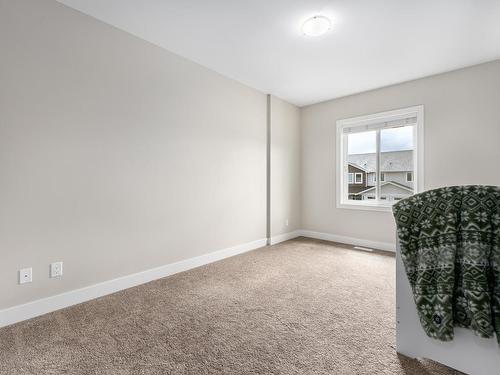 2765 Beachmount Cres, Kamloops, BC - Indoor Photo Showing Other Room