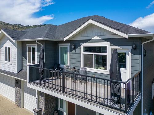 2765 Beachmount Cres, Kamloops, BC - Outdoor