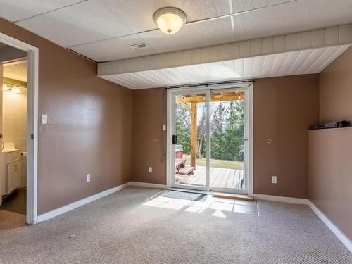 237 Juniper Place, Logan Lake, BC - Indoor Photo Showing Other Room