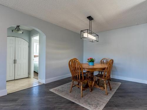 237 Juniper Place, Logan Lake, BC - Indoor Photo Showing Dining Room