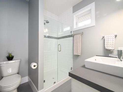 1314 Rockcress Drive, Kamloops, BC - Indoor Photo Showing Bathroom