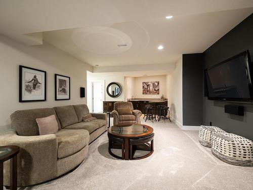 1314 Rockcress Drive, Kamloops, BC - Indoor Photo Showing Living Room