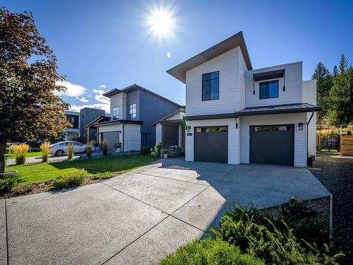 1314 Rockcress Drive, Kamloops, BC - Outdoor With Facade