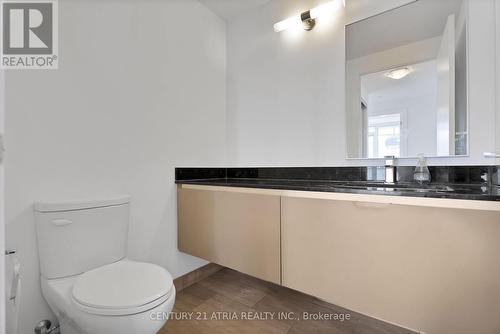 3002 - 200 Bloor Street W, Toronto, ON - Indoor Photo Showing Bathroom