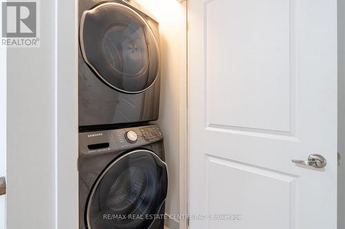 63 Donald Fleming Way, Whitby, ON - Indoor Photo Showing Laundry Room