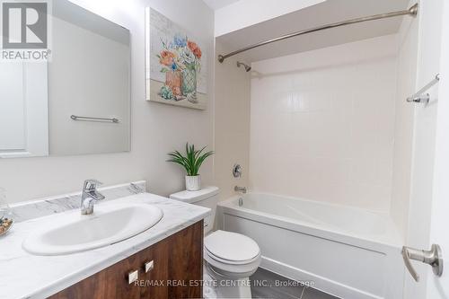 63 Donald Fleming Way, Whitby, ON - Indoor Photo Showing Bathroom