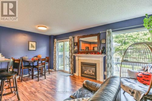 884 Marigold Street, London, ON - Indoor Photo Showing Living Room With Fireplace