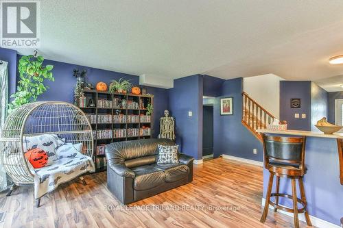 884 Marigold Street, London, ON - Indoor