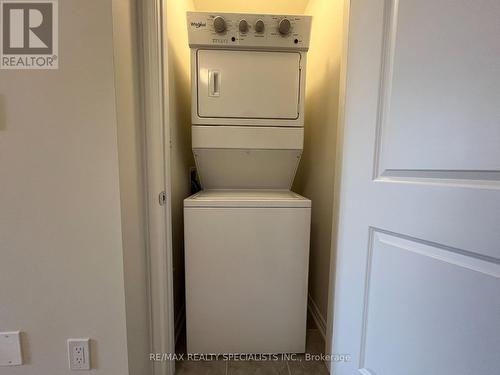 80 - 620 Colborne Street W, Brantford, ON - Indoor Photo Showing Laundry Room