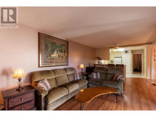 149 111 S Tabor Boulevard, Prince George, BC - Indoor Photo Showing Living Room