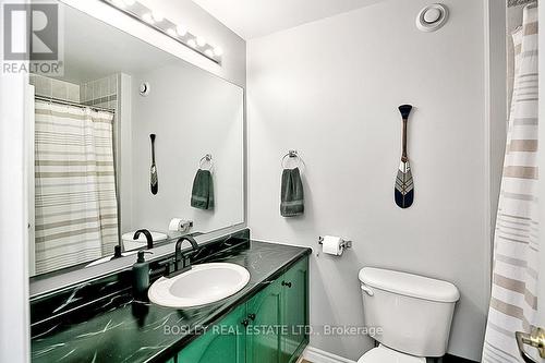 136 Maple Lane, Blue Mountains, ON - Indoor Photo Showing Bathroom