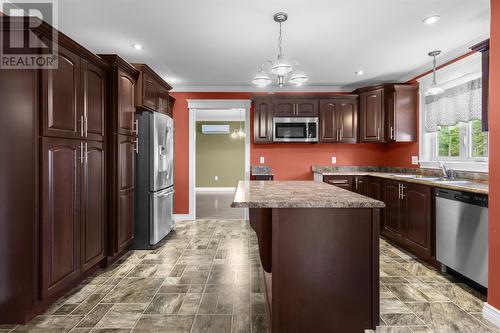 326 Dunn'S Hill Road, Conception Bay South, NL - Indoor Photo Showing Kitchen With Double Sink With Upgraded Kitchen