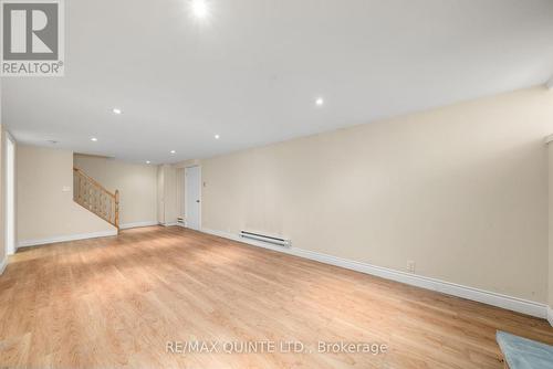 8 Edgehill Road, Belleville, ON - Indoor Photo Showing Other Room