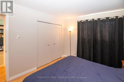 46 Piers Crescent, London, ON - Indoor Photo Showing Bedroom