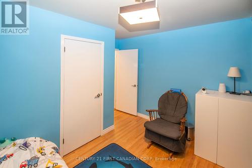 46 Piers Crescent, London, ON - Indoor Photo Showing Bedroom