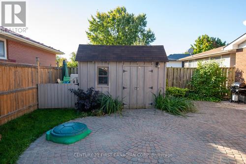 46 Piers Crescent, London, ON - Outdoor