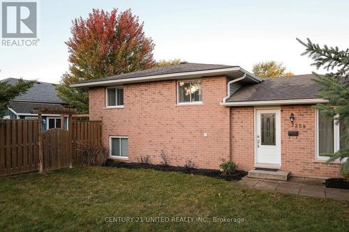 2259 Springwood Road, Peterborough (Monaghan), ON - Outdoor With Exterior