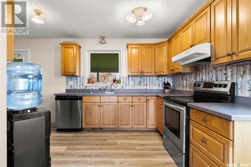 Snook Acreage, Francis Rm No. 127, SK - Indoor Photo Showing Kitchen With Double Sink