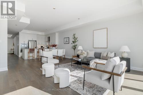 2 - 325 Lakebreeze Drive, Clarington (Newcastle), ON - Indoor Photo Showing Living Room