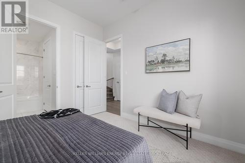 2 - 325 Lakebreeze Drive, Clarington (Newcastle), ON - Indoor Photo Showing Other Room