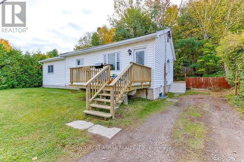 1332 Victoria Street, Petawawa, ON - Outdoor