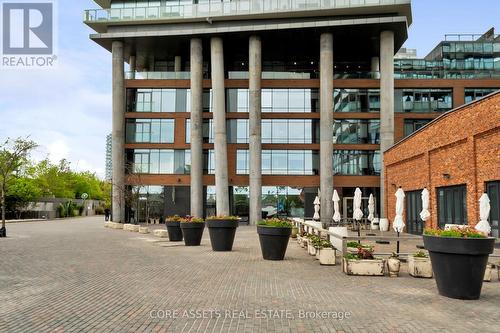 806 - 70 Distillery Lane, Toronto, ON - Outdoor With Balcony With Facade