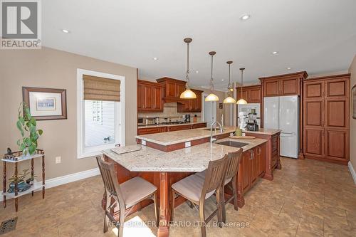 45 Las Road, West Lincoln, ON - Indoor