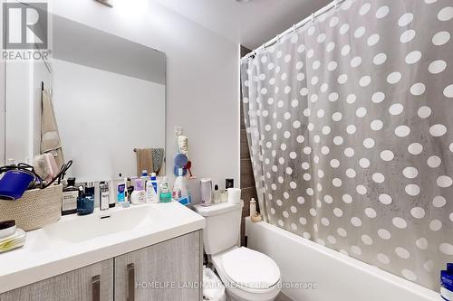 810 - 77 Mutual Street, Toronto, ON - Indoor Photo Showing Bathroom