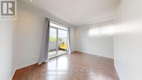 8 - 56 Lippincott Street, Toronto, ON - Indoor Photo Showing Other Room