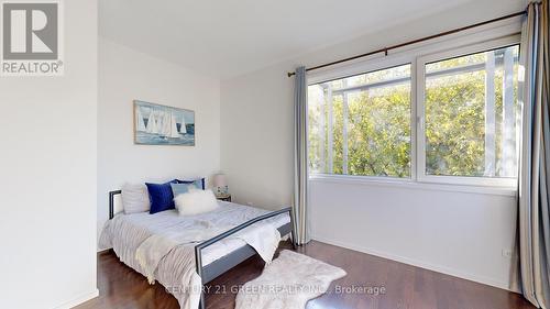 8 - 56 Lippincott Street, Toronto, ON - Indoor Photo Showing Bedroom