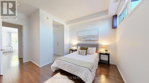 8 - 56 Lippincott Street, Toronto, ON - Indoor Photo Showing Bedroom