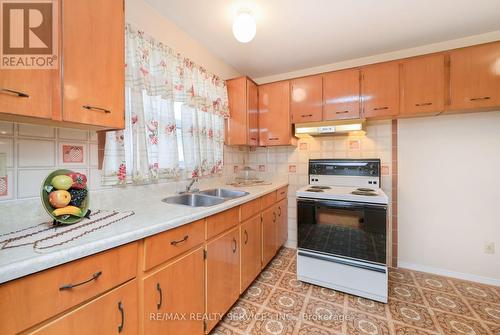 14 Ardglen Drive, Brampton, ON - Indoor Photo Showing Kitchen With Double Sink