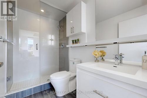 201 - 150 Fairview Mall Drive, Toronto, ON - Indoor Photo Showing Bathroom