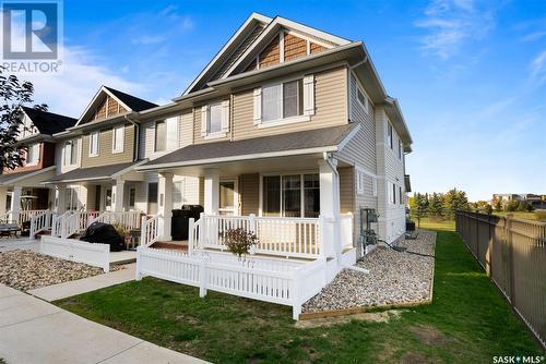 17 5286 Aerodrome Road, Regina, SK - Outdoor With Deck Patio Veranda With Facade