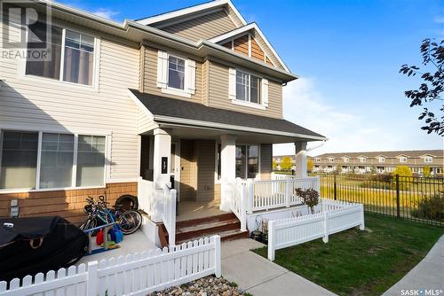 17 5286 Aerodrome Road, Regina, SK - Outdoor With Deck Patio Veranda