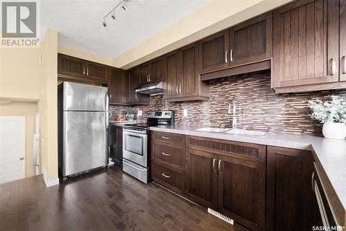 17 5286 Aerodrome Road, Regina, SK - Indoor Photo Showing Kitchen