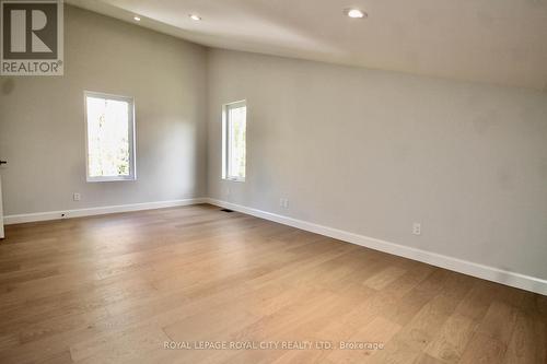 179048 Grey Road 17 Road, Georgian Bluffs, ON - Indoor Photo Showing Other Room