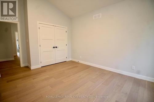 179048 Grey Road 17 Road, Georgian Bluffs, ON - Indoor Photo Showing Other Room