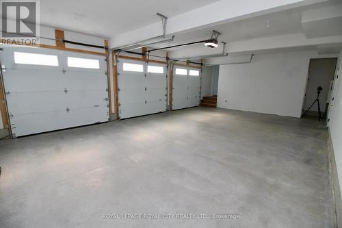 179048 Grey Road 17 Road, Georgian Bluffs, ON - Indoor Photo Showing Garage