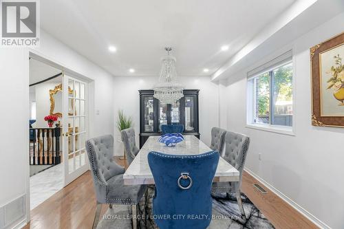 35 Jones Drive, Barrie, ON - Indoor Photo Showing Dining Room