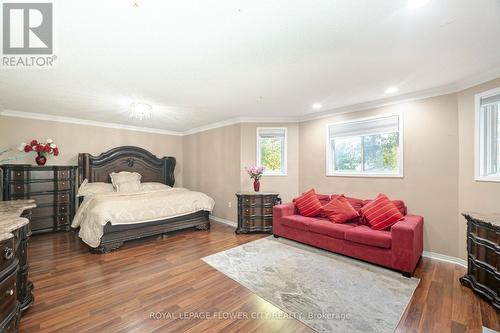 35 Jones Drive, Barrie, ON - Indoor