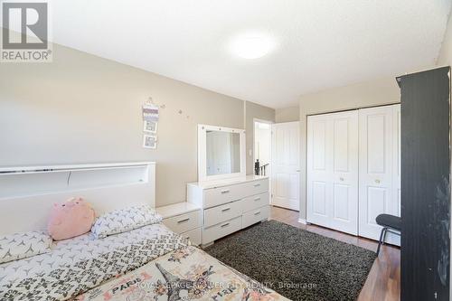 35 Jones Drive, Barrie, ON - Indoor Photo Showing Bedroom