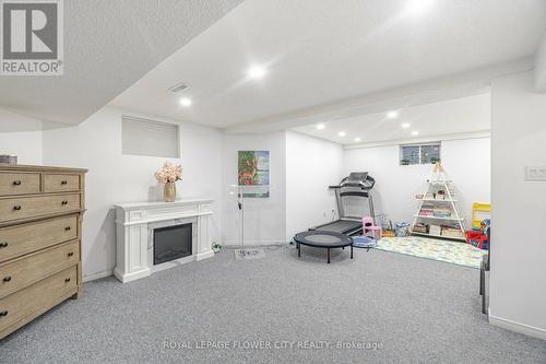 35 Jones Drive, Barrie, ON - Indoor