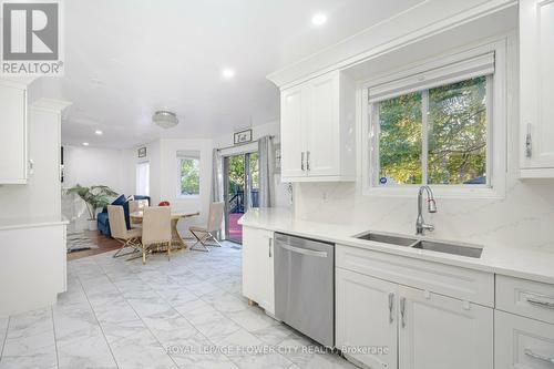 35 Jones Drive, Barrie, ON - Indoor Photo Showing Kitchen With Double Sink