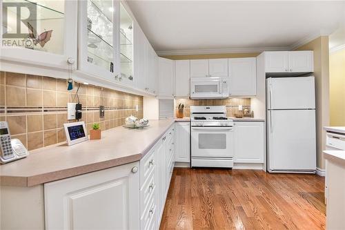 266 Church Street, Brockville, ON - Indoor Photo Showing Kitchen