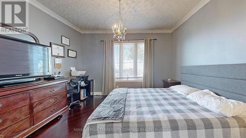 23 Failsworth Avenue, Toronto, ON - Indoor Photo Showing Bedroom