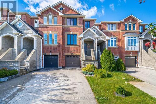 524 Lumberton Crescent, Mississauga, ON - Outdoor With Facade