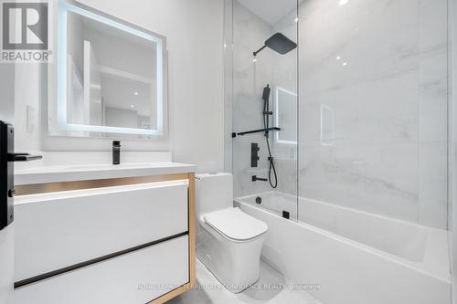 68 Lynnhaven Road, Toronto, ON - Indoor Photo Showing Bathroom