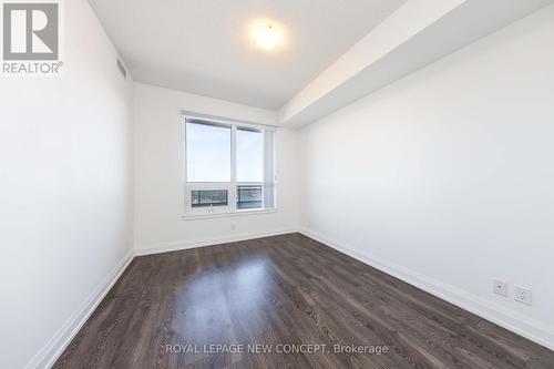 2101 - 7890 Bathurst Street, Vaughan, ON - Indoor Photo Showing Other Room