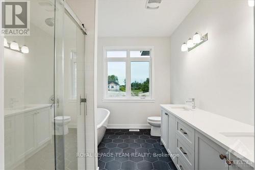 46 Tennant Drive, Rideau Lakes, ON - Indoor Photo Showing Bathroom